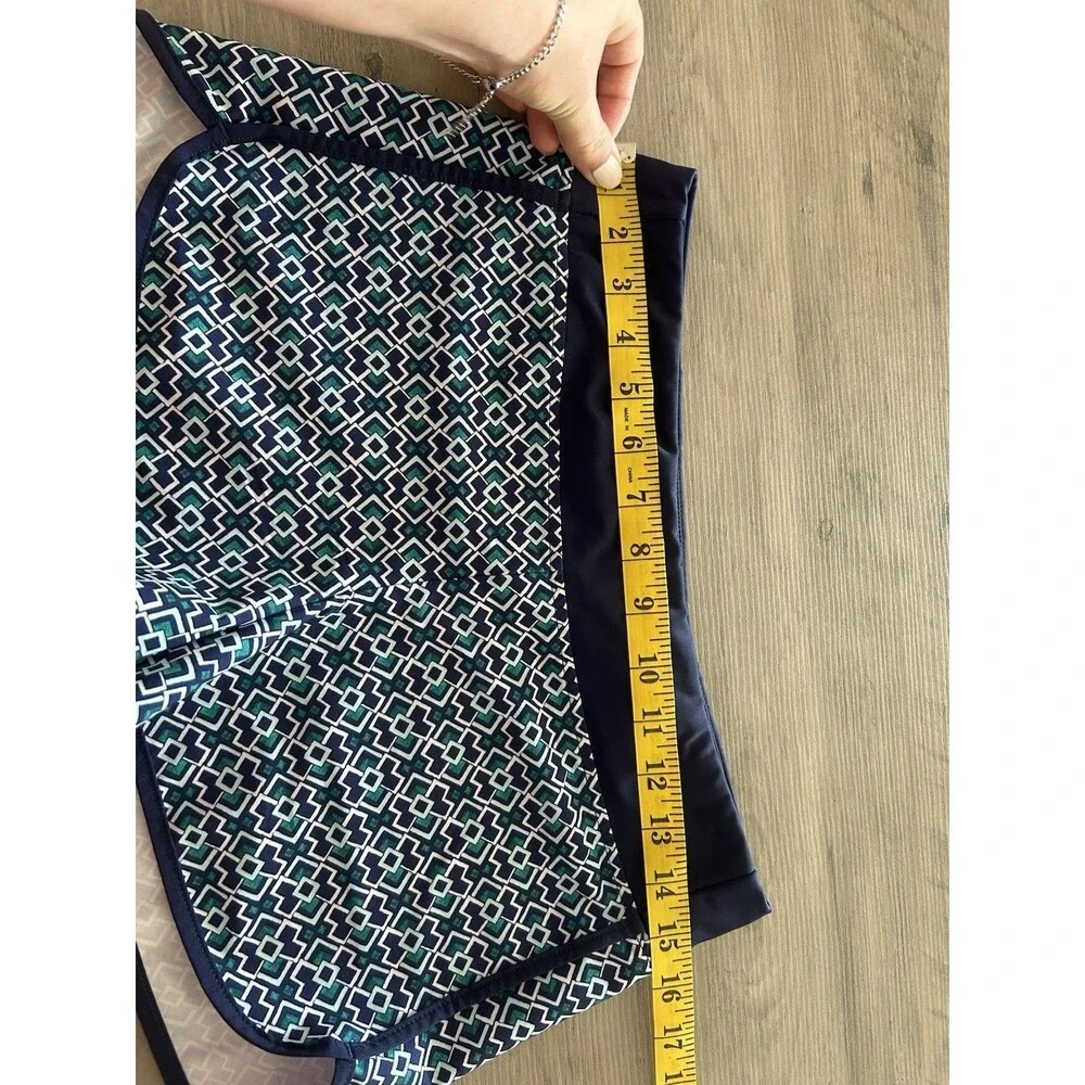 Tommy Bahama Island Active Women's Board Shorts Size XS Blue Blue Geometric